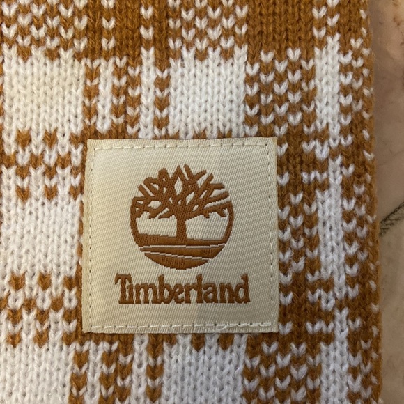 Buffalo plaid, Timberland scarf - Picture 2 of 4